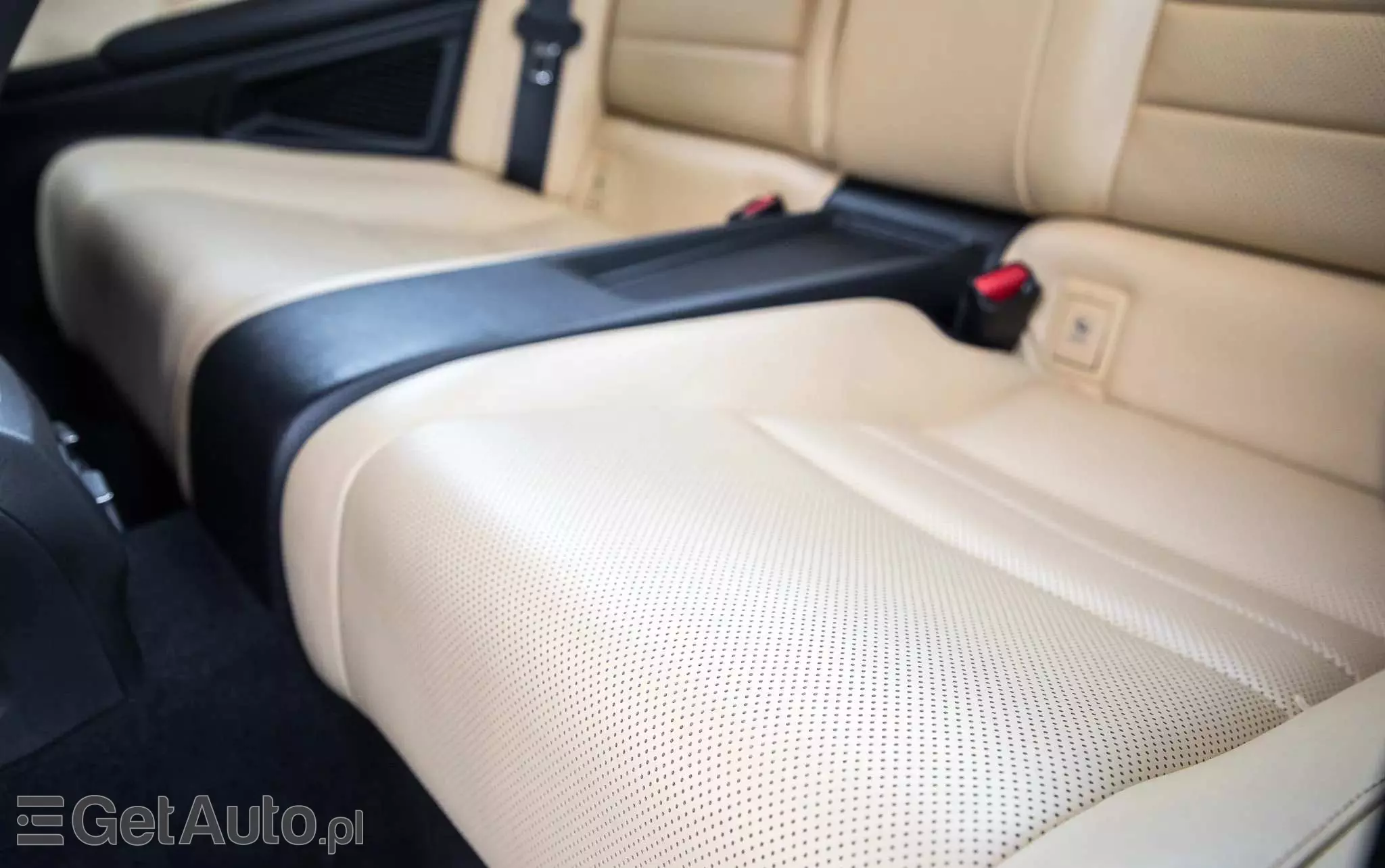 LEXUS RC 300h Prestige