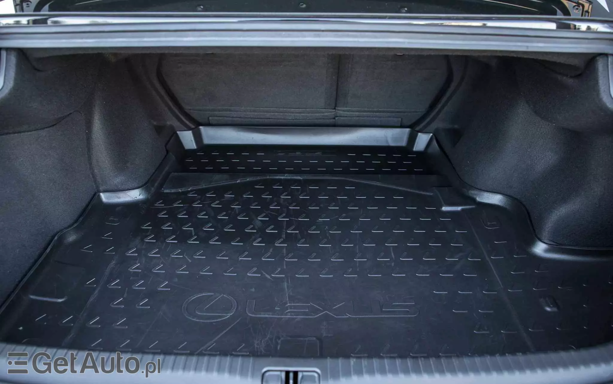 LEXUS RC 300h Prestige