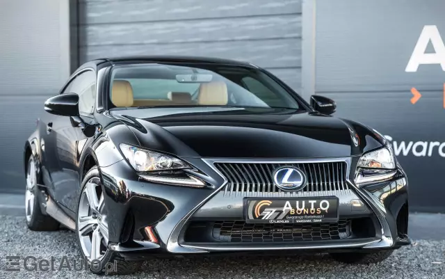 LEXUS RC 300h Prestige