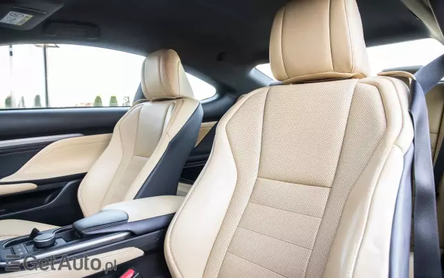 LEXUS RC 300h Prestige