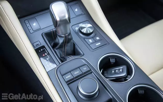 LEXUS RC 300h Prestige