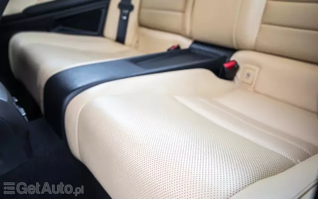 LEXUS RC 300h Prestige