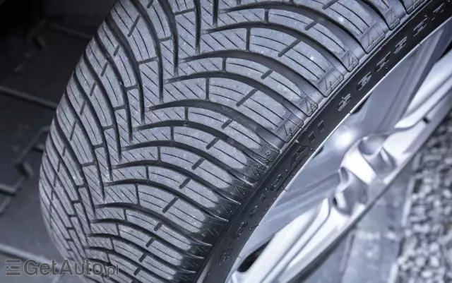 LEXUS RC 300h Prestige