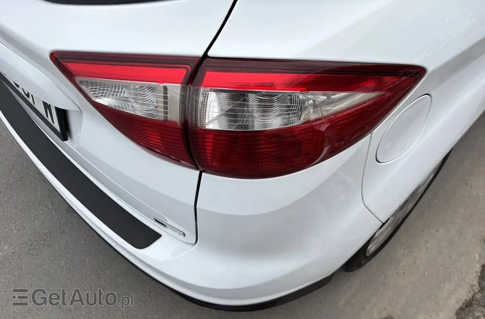 FORD C-MAX 1.0 EcoBoost Start-Stopp-System Ambiente