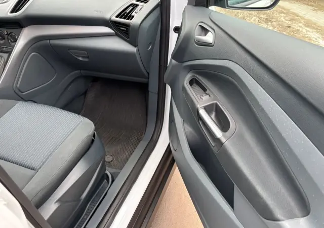 FORD C-MAX 1.0 EcoBoost Start-Stopp-System Ambiente