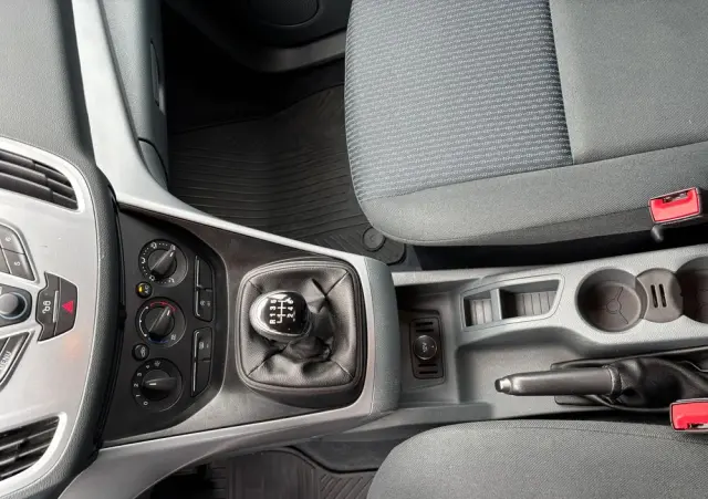 FORD C-MAX 1.0 EcoBoost Start-Stopp-System Ambiente