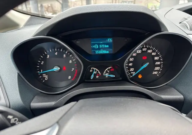 FORD C-MAX 1.0 EcoBoost Start-Stopp-System Ambiente