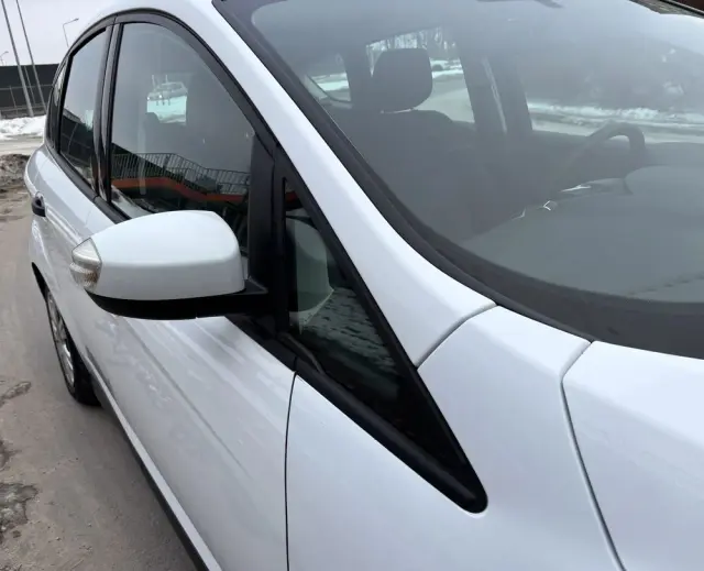 FORD C-MAX 1.0 EcoBoost Start-Stopp-System Ambiente