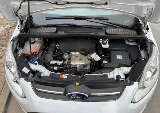 FORD C-MAX 1.0 EcoBoost Start-Stopp-System Ambiente
