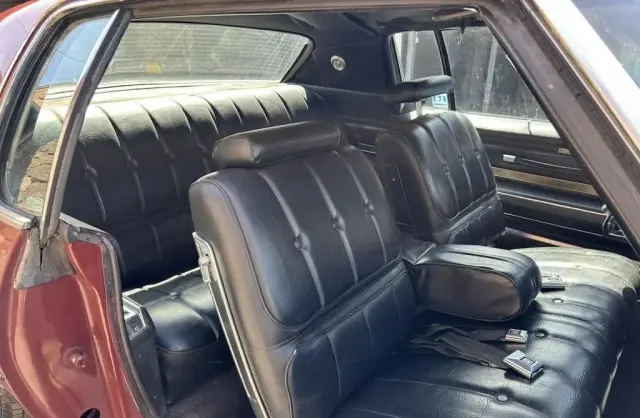 OLDSMOBILE Toronado 