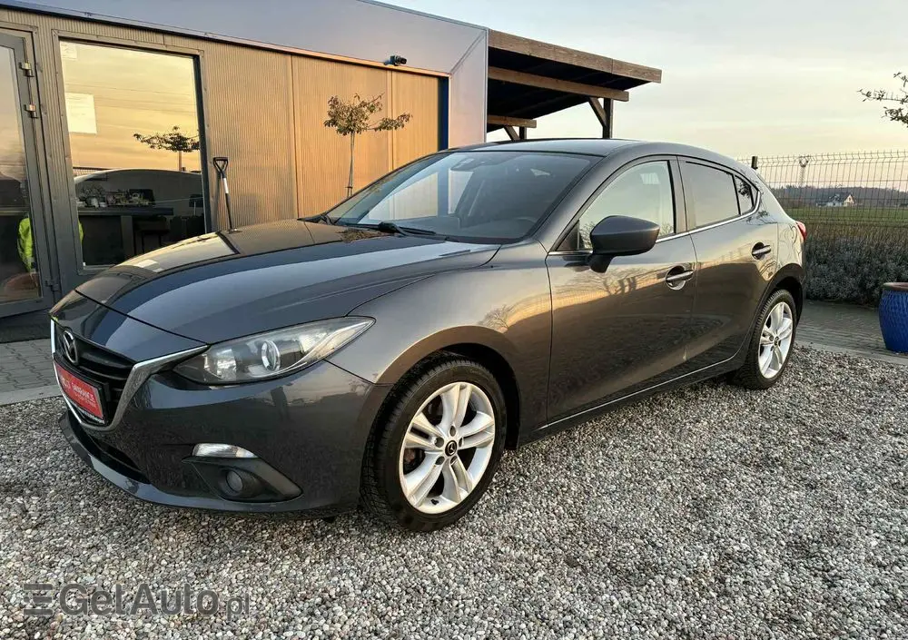 MAZDA 3 SKYACTIV-G 120 Center-Line