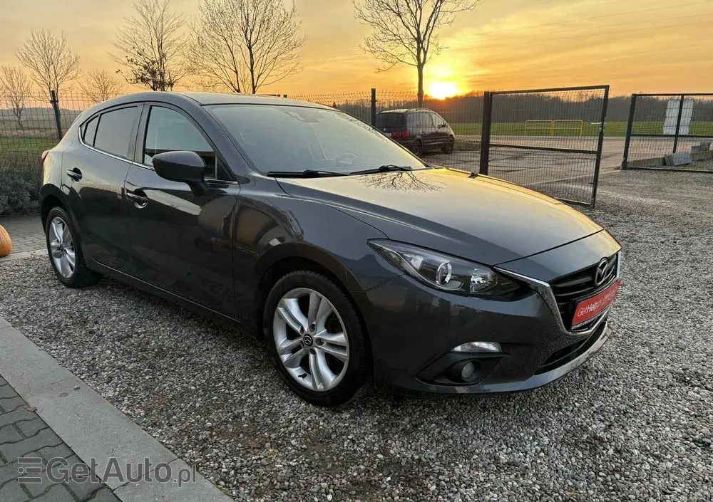 MAZDA 3 SKYACTIV-G 120 Center-Line