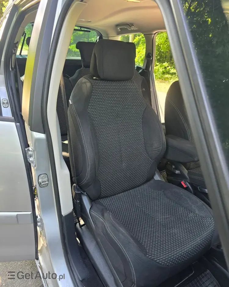 CITROËN C4 Grand Picasso 1.8 16V Confort