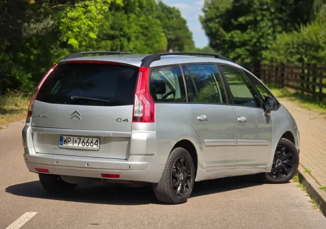 CITROËN C4 Grand Picasso 1.8 16V Confort