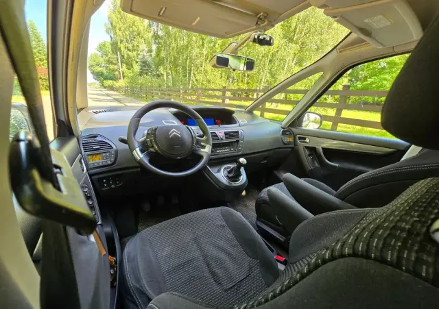 CITROËN C4 Grand Picasso 1.8 16V Confort