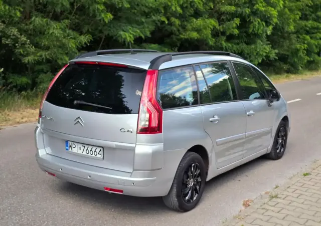 CITROËN C4 Grand Picasso 1.8 16V Confort