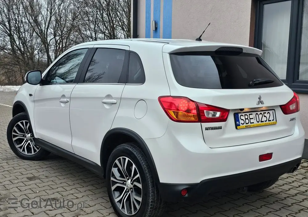 MITSUBISHI ASX 1.6 DI-D 4WD Top