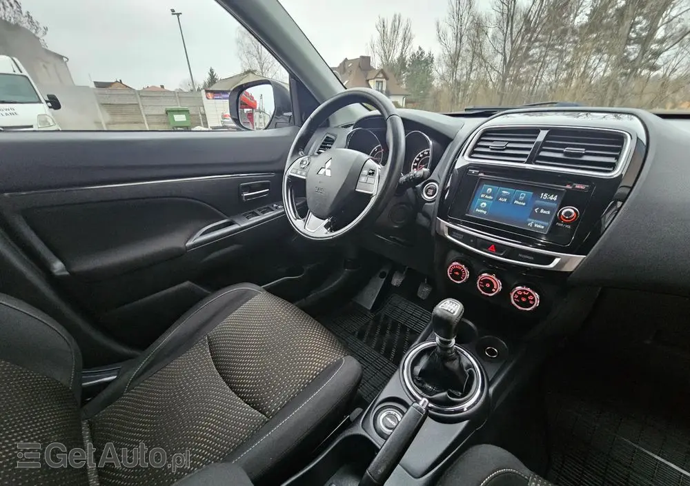 MITSUBISHI ASX 1.6 DI-D 4WD Top