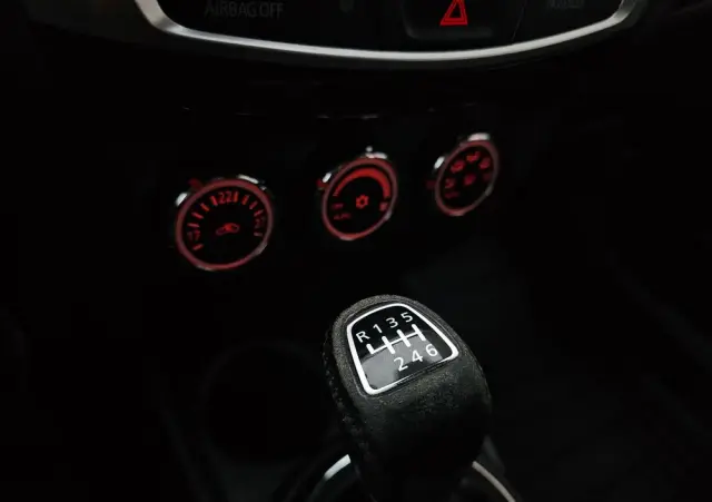 MITSUBISHI ASX 1.6 DI-D 4WD Top