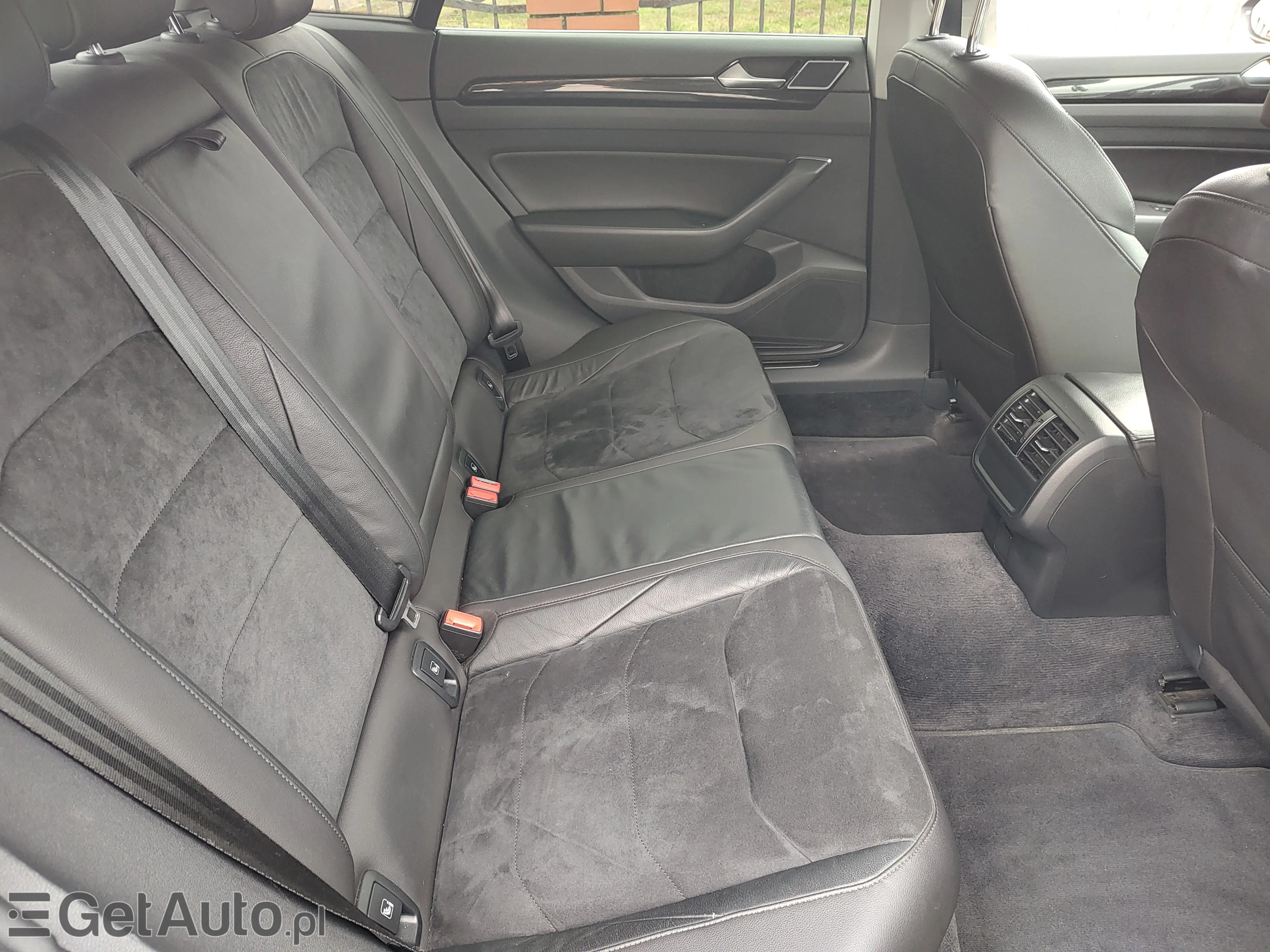 VOLKSWAGEN Arteon Elegance