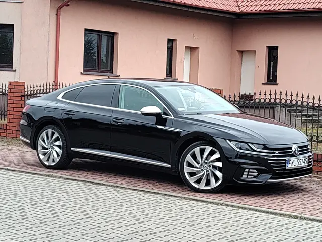 VOLKSWAGEN Arteon Elegance