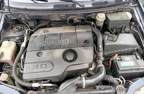 MITSUBISHI Space Star 