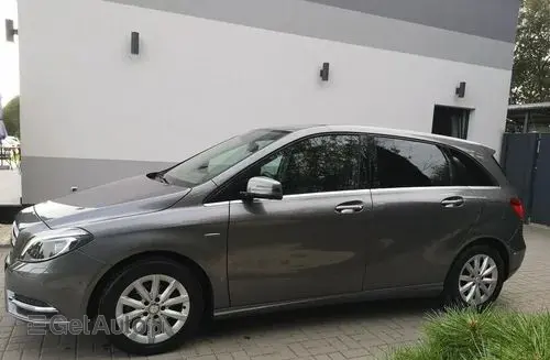 MERCEDES-BENZ Klasa B 