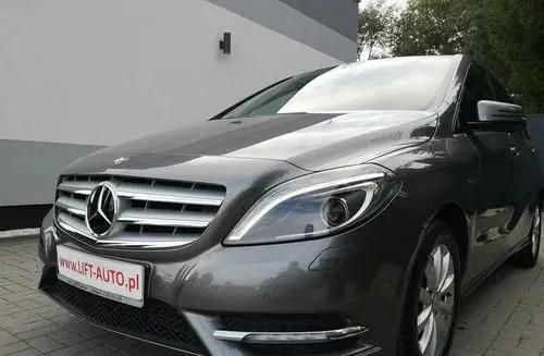 MERCEDES-BENZ Klasa B 