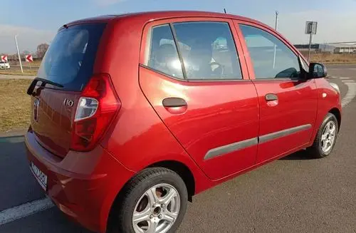 HYUNDAI I10 