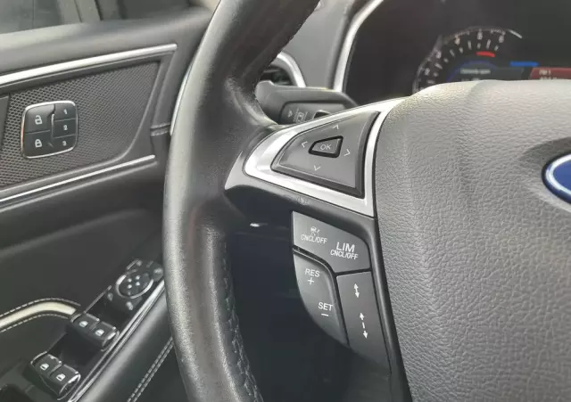 FORD S-Max 2.0 TDCi Vignale PowerShift