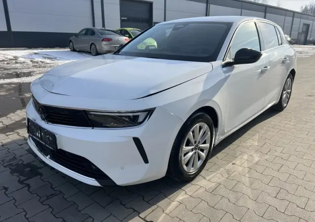 OPEL Astra 1.2 Turbo Elegance