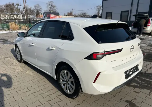 OPEL Astra 1.2 Turbo Elegance