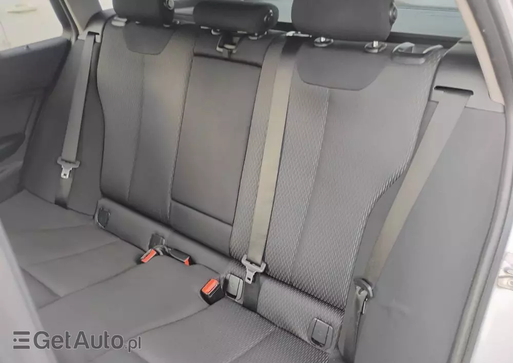 BMW Seria 3 318d Touring Luxury Line