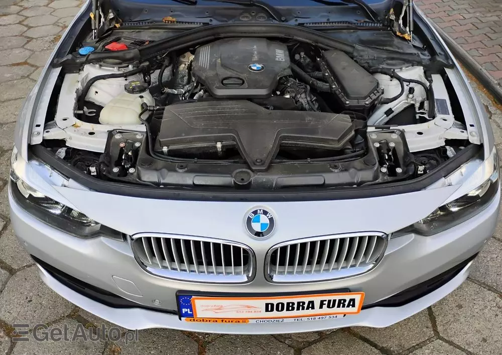 BMW Seria 3 318d Touring Luxury Line