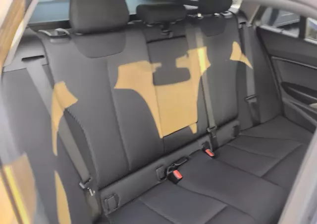 BMW Seria 3 318d Touring Luxury Line