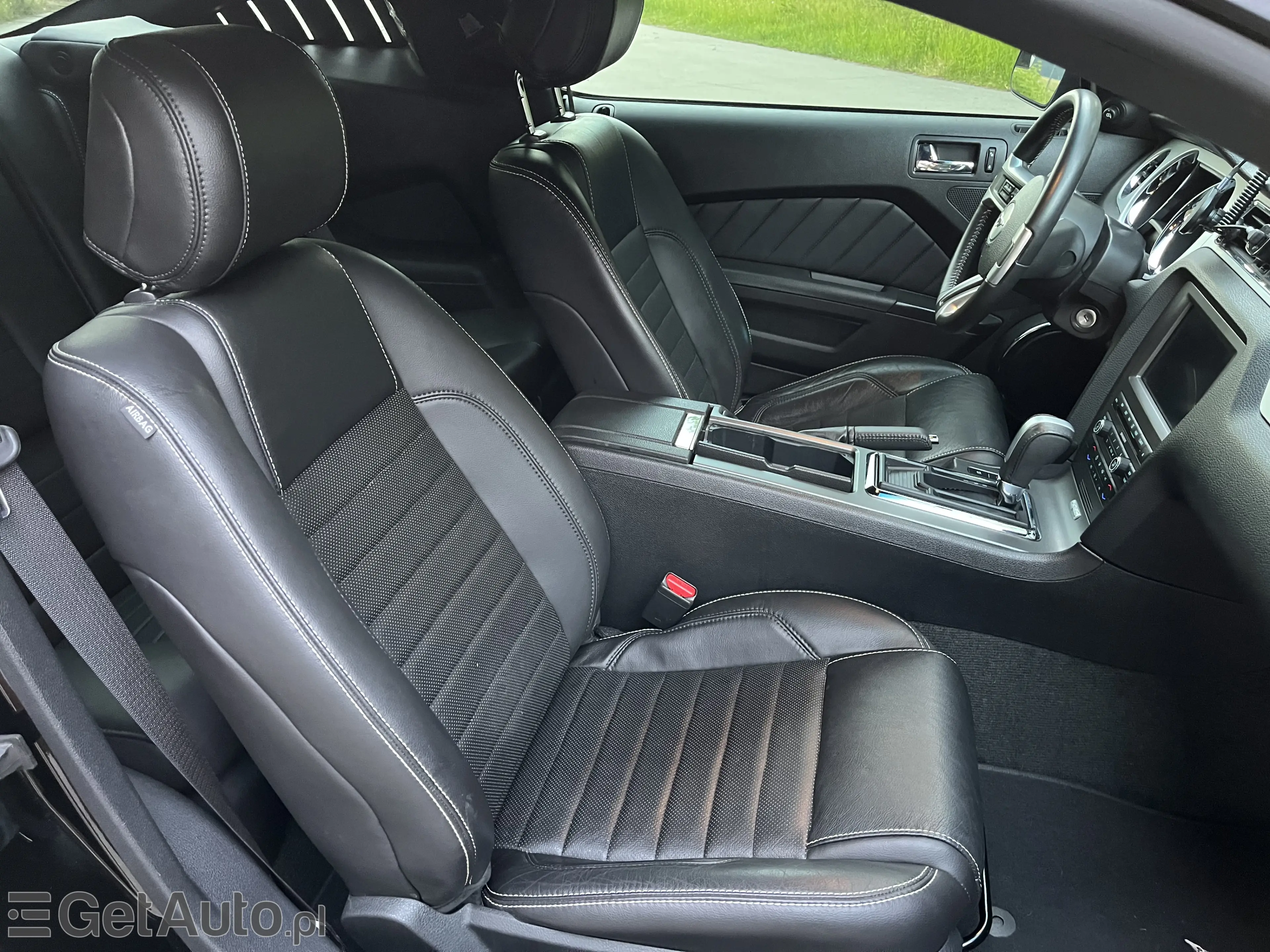 FORD Mustang GT 5.0 Premium