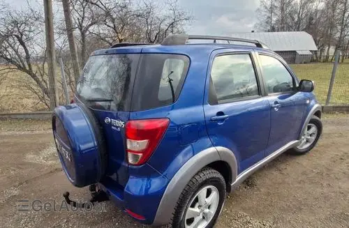 DAIHATSU Terios 