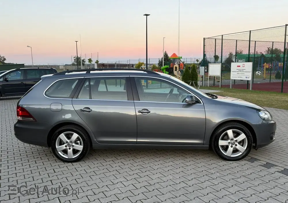 VOLKSWAGEN Golf 1.6 TDI DPF Comfortline