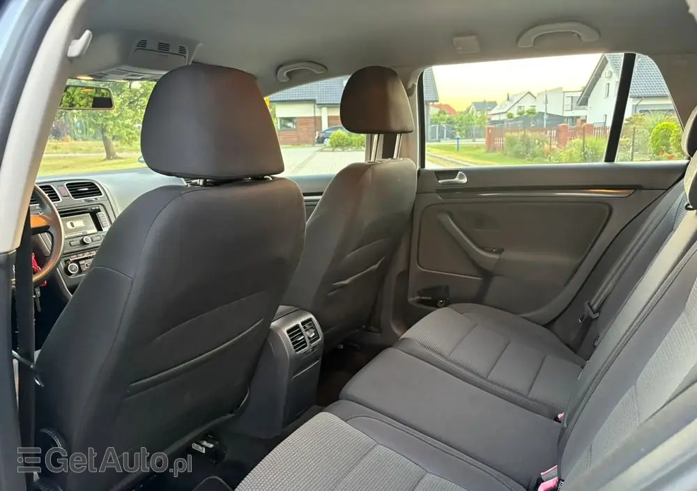 VOLKSWAGEN Golf 1.6 TDI DPF Comfortline