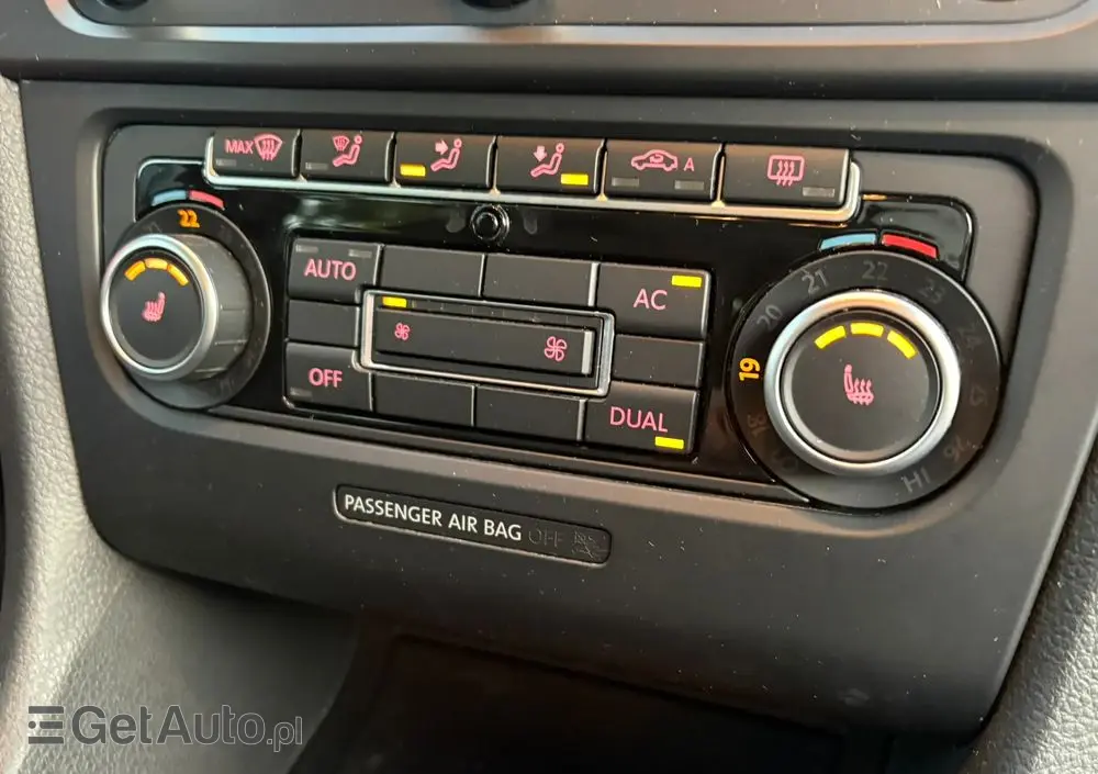 VOLKSWAGEN Golf 1.6 TDI DPF Comfortline