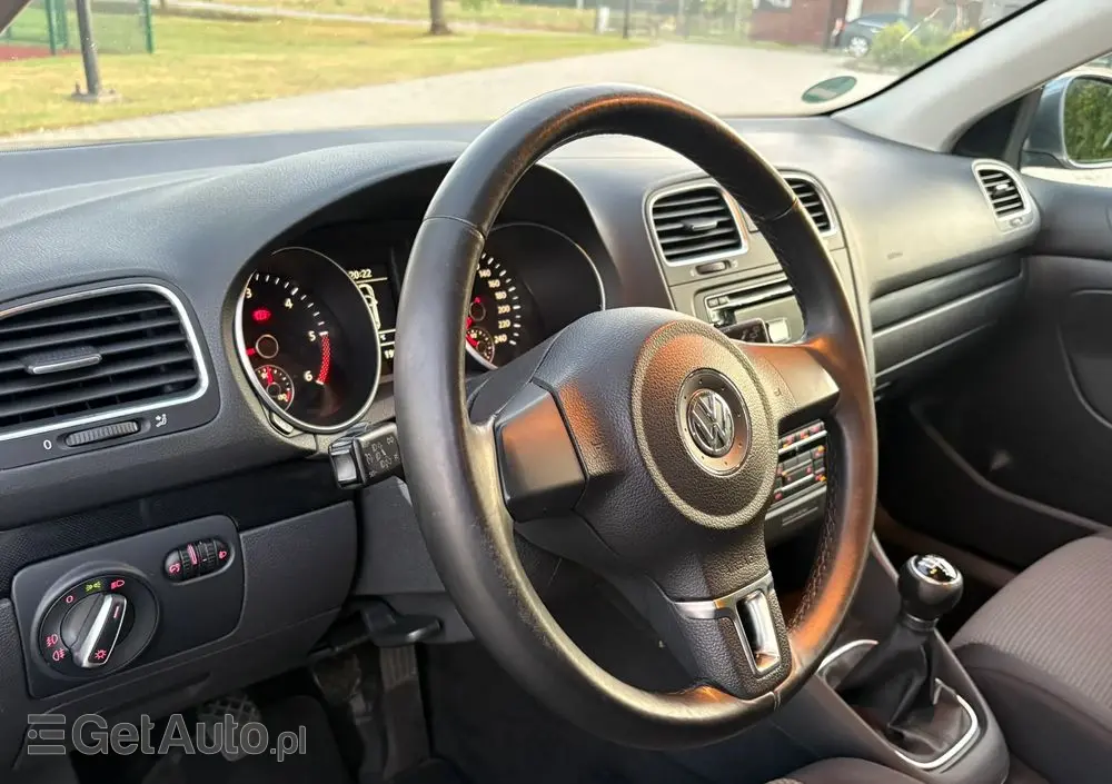 VOLKSWAGEN Golf 1.6 TDI DPF Comfortline
