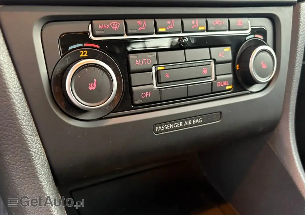 VOLKSWAGEN Golf 1.6 TDI DPF Comfortline