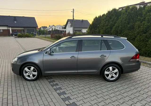 VOLKSWAGEN Golf 1.6 TDI DPF Comfortline
