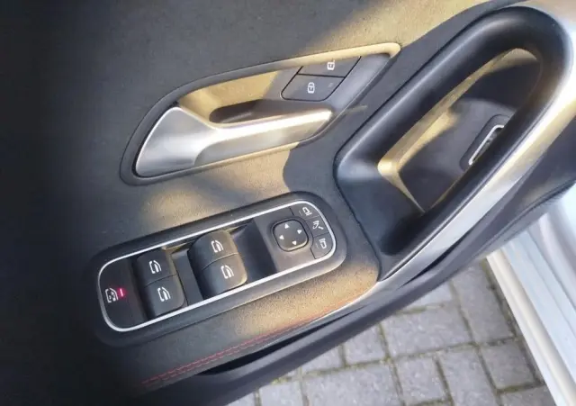 MERCEDES-BENZ Klasa A 