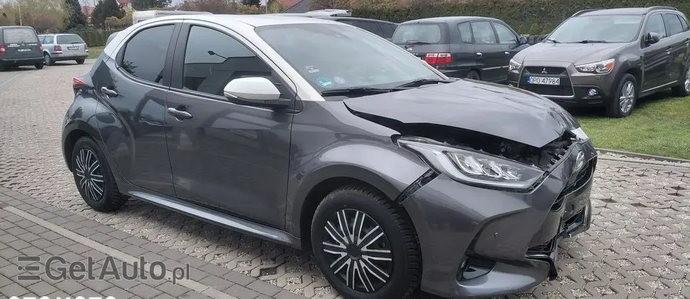 TOYOTA Yaris Hybrid 1.5 Style