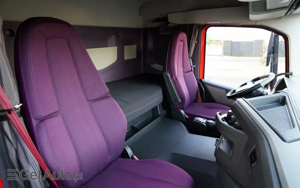 VOLVO FM 430 / PEŁNY ADR / WAGA: 6500 KG / NISKA KABINA / 2022 ROK / PO ZŁOTYM KONTRAKCIE SERWISOWYM / 