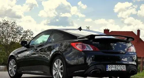 HYUNDAI Genesis Coupe 