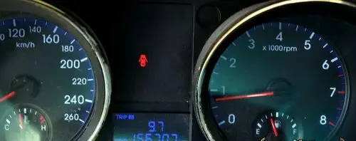 HYUNDAI Genesis Coupe 