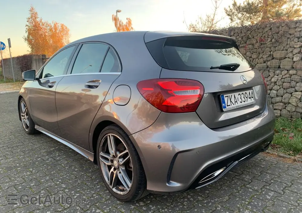 MERCEDES-BENZ Klasa A 180 7G-DCT AMG Line