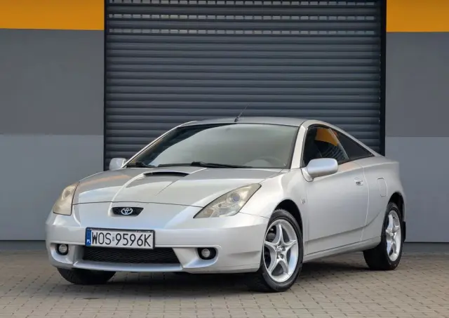 TOYOTA Celica S
